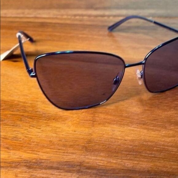 NWT Dolce & Gabbana Blue Cat Eye Oversized Sunglasses main image 10